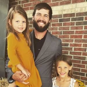 Meet your Posher, Adrian